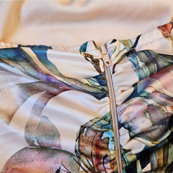 Windsor Floral Slinky Dress - Picture 9 of 10